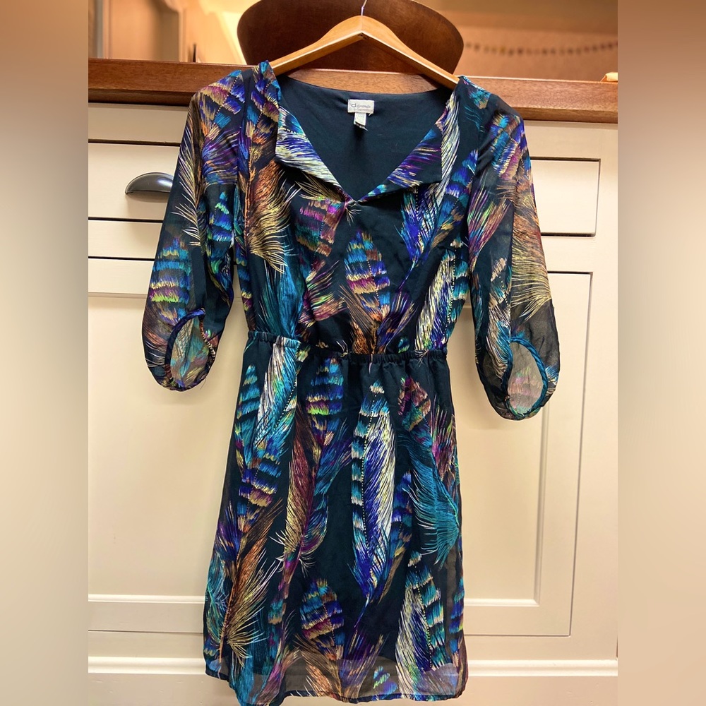 Dynamite xs black dress with feather print